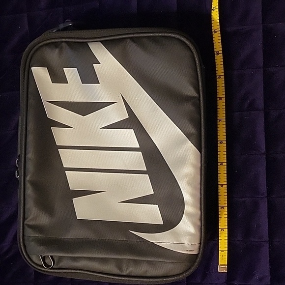 Nike Black Lunch Box - Picture 12 of 16